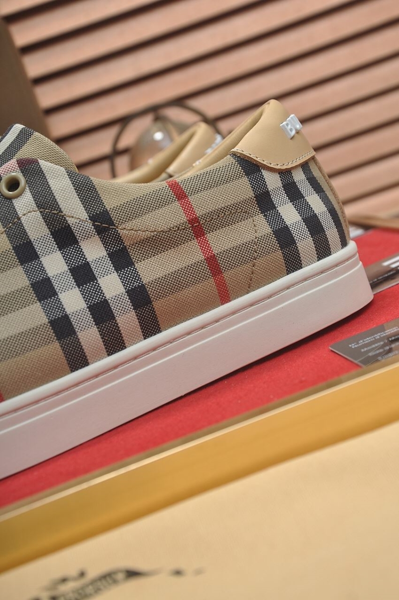 Burberry Sneakers